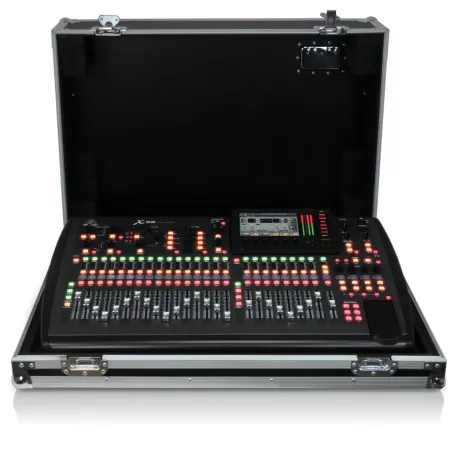Behringer X32 TOURING SET Behringer X32 TOURING SET