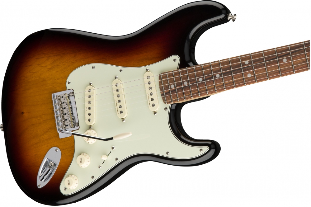 Roadhouse　Stratocaster　Fingerboard,　Pau　Ferro　3-Color　Sunburst　Fender　Deluxe