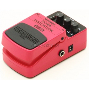 Behringer UD100 Ultra Distortion Gitarreneffekt
