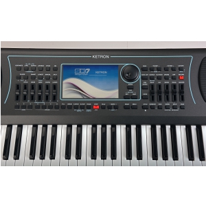 Ketron SD 7 Keyboard